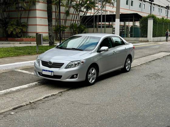 TOYOTA COROLLA 1.8 XEI 16V FLEX 4P AUTOMÁTICO TOYOTA COROLLA 1.8 XEI 16V FLEX 4P AUTOMÁTICO